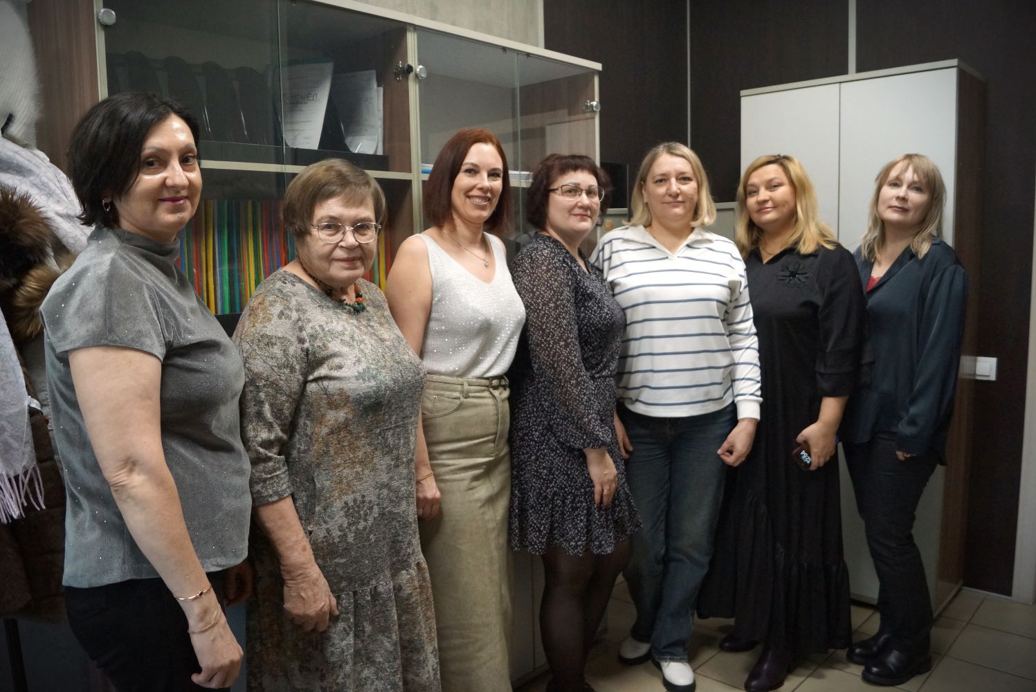 Женский коллектив Алтайской машиностроительно компании| ajnj